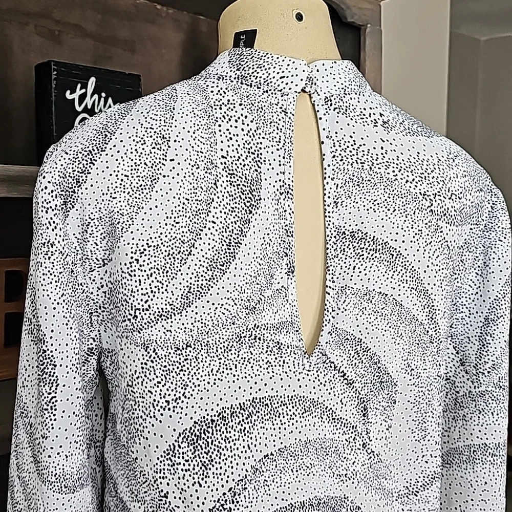The Fifth, Long Sleeve, High Neck, Small